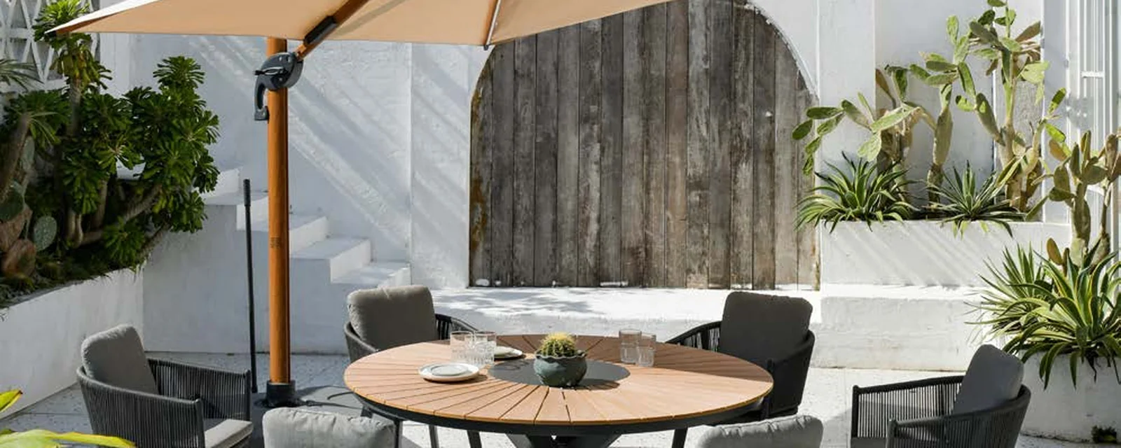 Patio Umbrellas setting