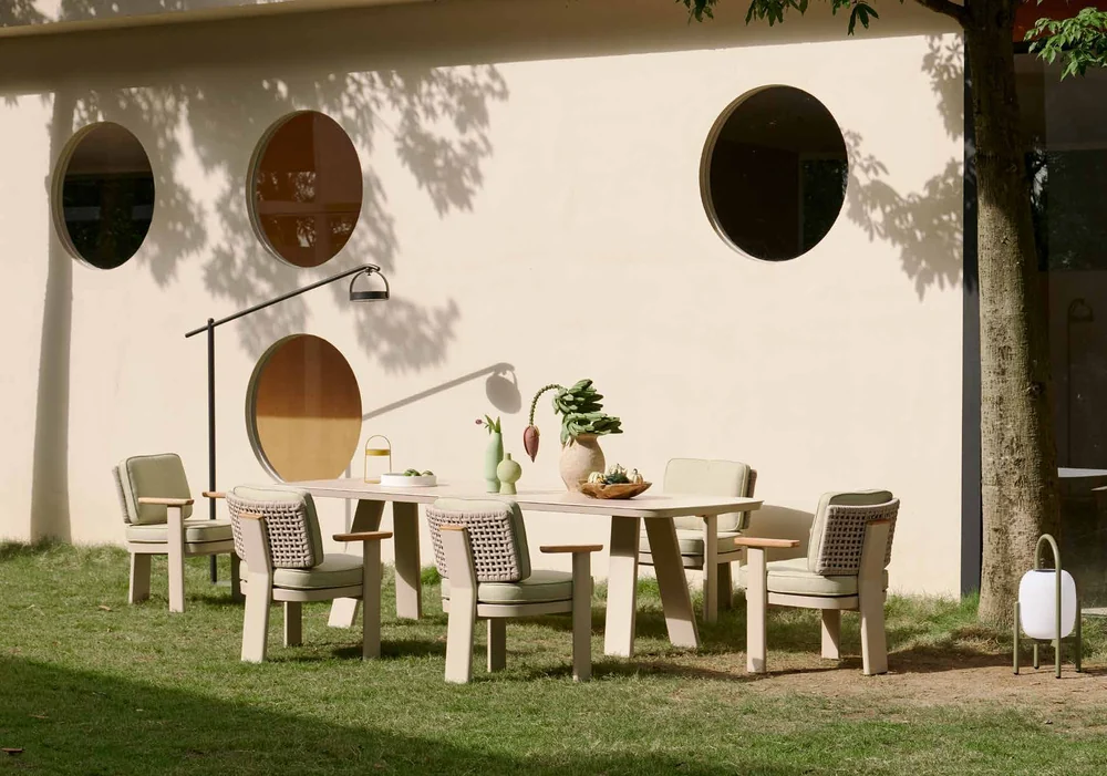Grande Teak Dining Set, 10-seat