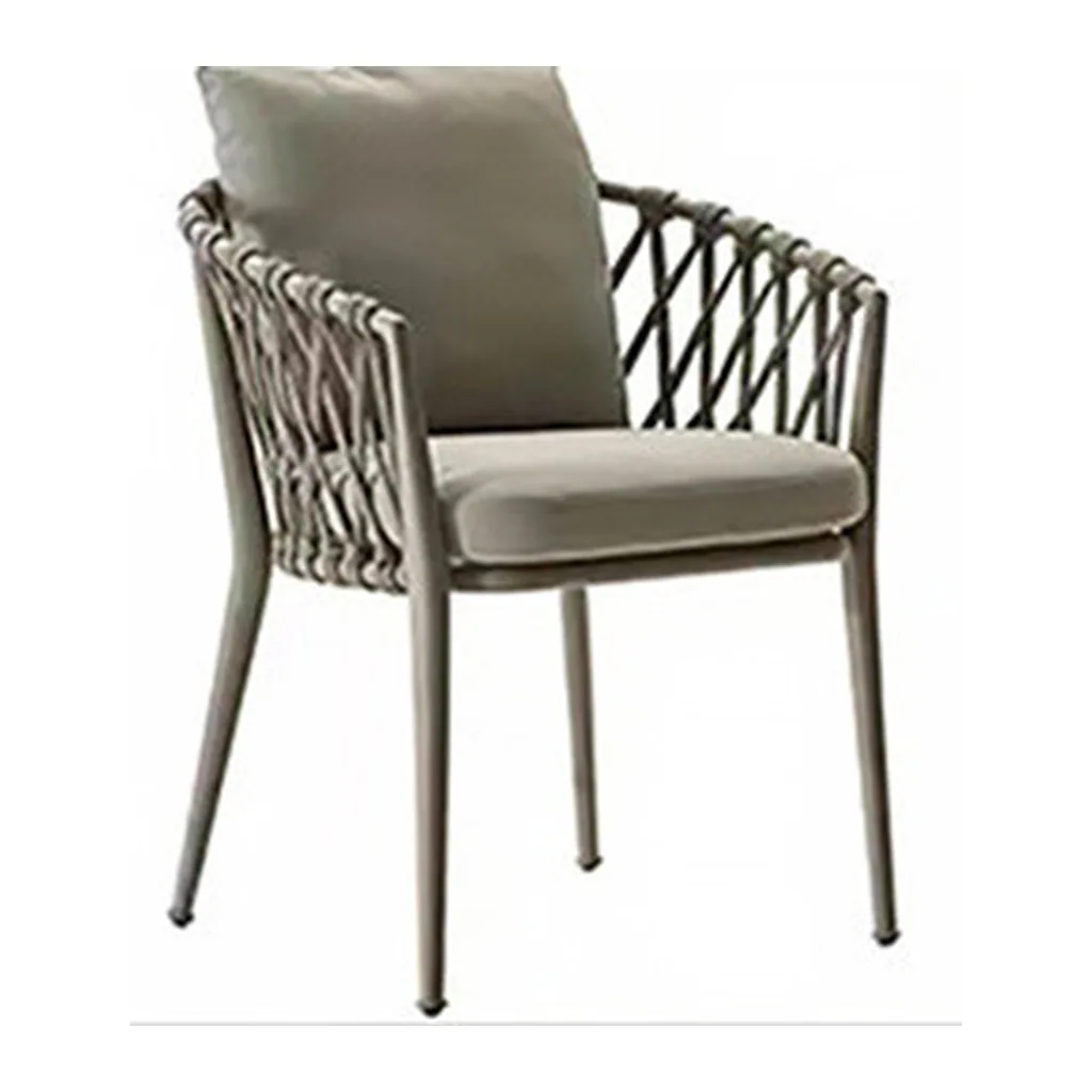 Outdoor Lounge Chair — Beige 02, front three-quarter product view