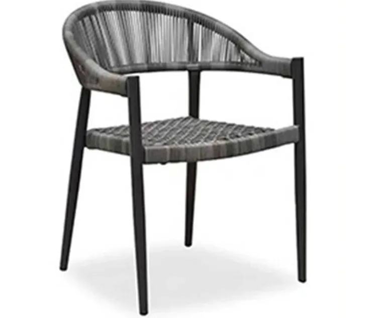 Outdoor Lounge Chair — Black 03, front three-quarter product view