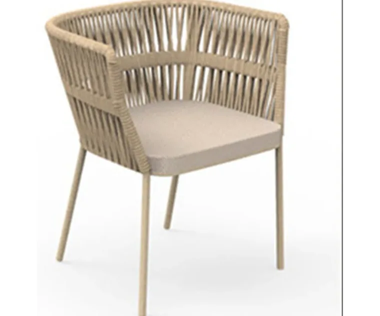 Outdoor Lounge Chair — Beige 03, front three-quarter product view