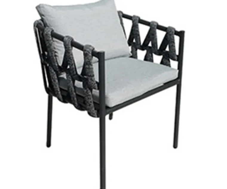 Outdoor Lounge Chair — Gray 02, front three-quarter product view