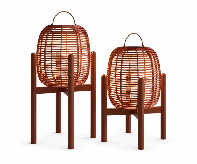 Outdoor Portable Lamp — Red 01, front three-quarter product view