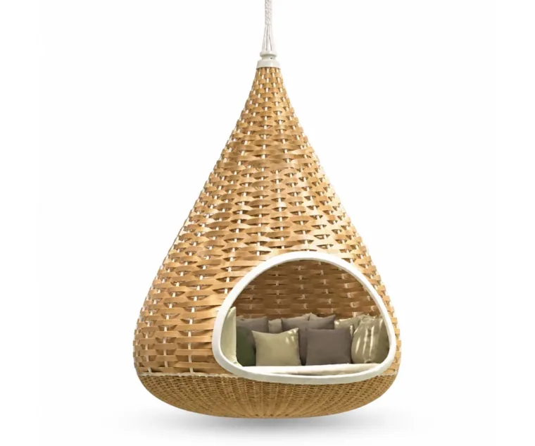 Hanging Egg Chair — Natural 02, front three-quarter product view